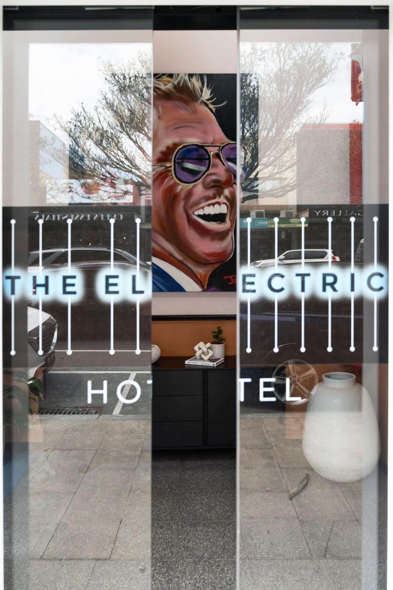 The Electric Hotel Джилонг Екстериор снимка